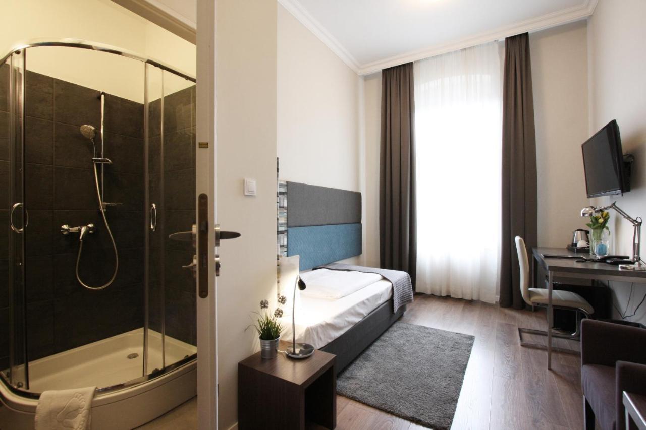 Hotel Kolodziej Katowice Siemianowice Семяновице-Слёнске Экстерьер фото