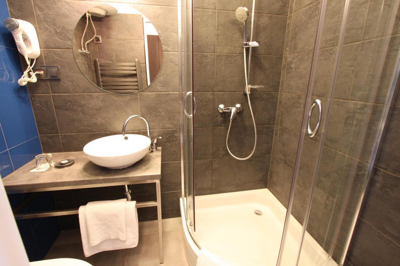 Hotel Kolodziej Katowice Siemianowice Семяновице-Слёнске Экстерьер фото